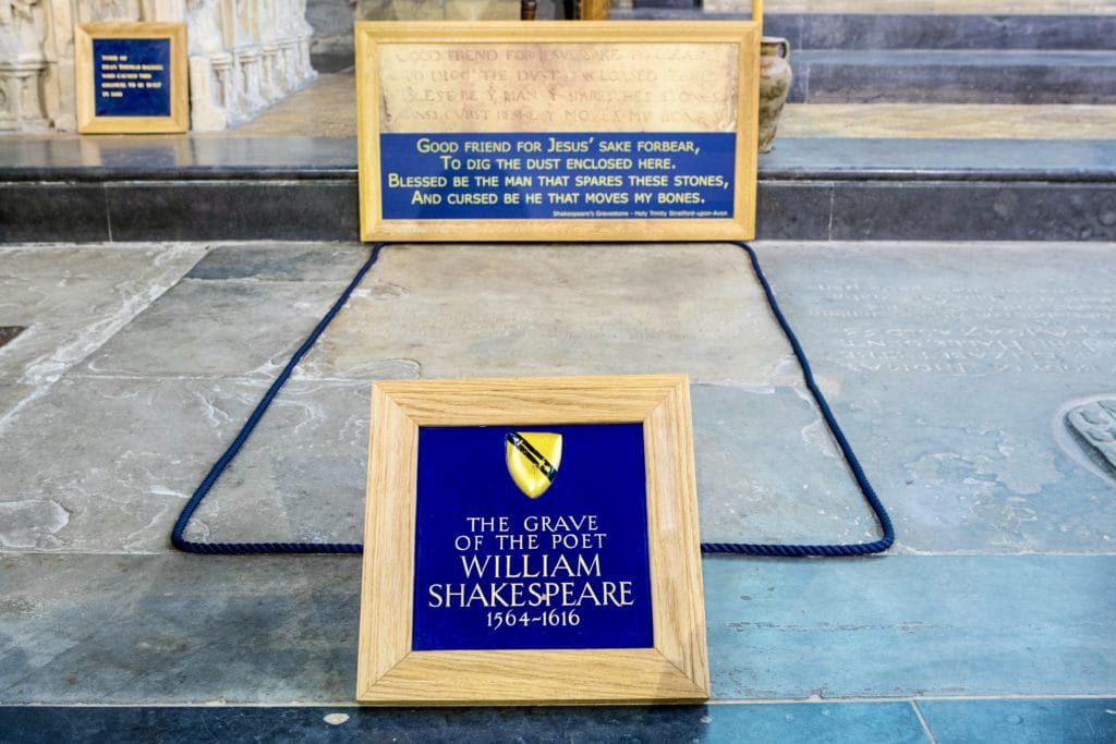 the grave of William Shakespeare